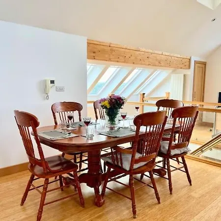 Caledonian House - Newquay Holiday home *